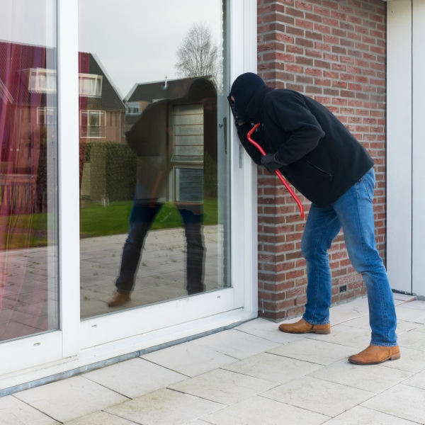 Holiday Burglary Prevention Tips - Verisure Smart Alarms