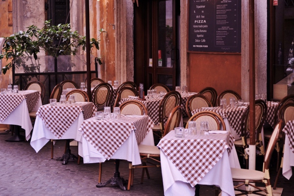 Smarter Security Systems For Restaurants - Verisure Smart Alarms